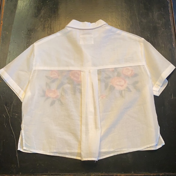 Rails button up rose gretta white floral embroidered cowboy crop top - Size XS - Picture 2 of 11
